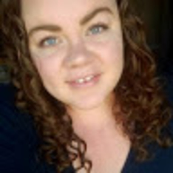 Meet your Posher, Cassie - Picture 1 of 1